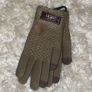 green ugg knit gloves